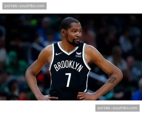 杜兰特无球跑动效率依旧 火箭战术体系重要组成部分